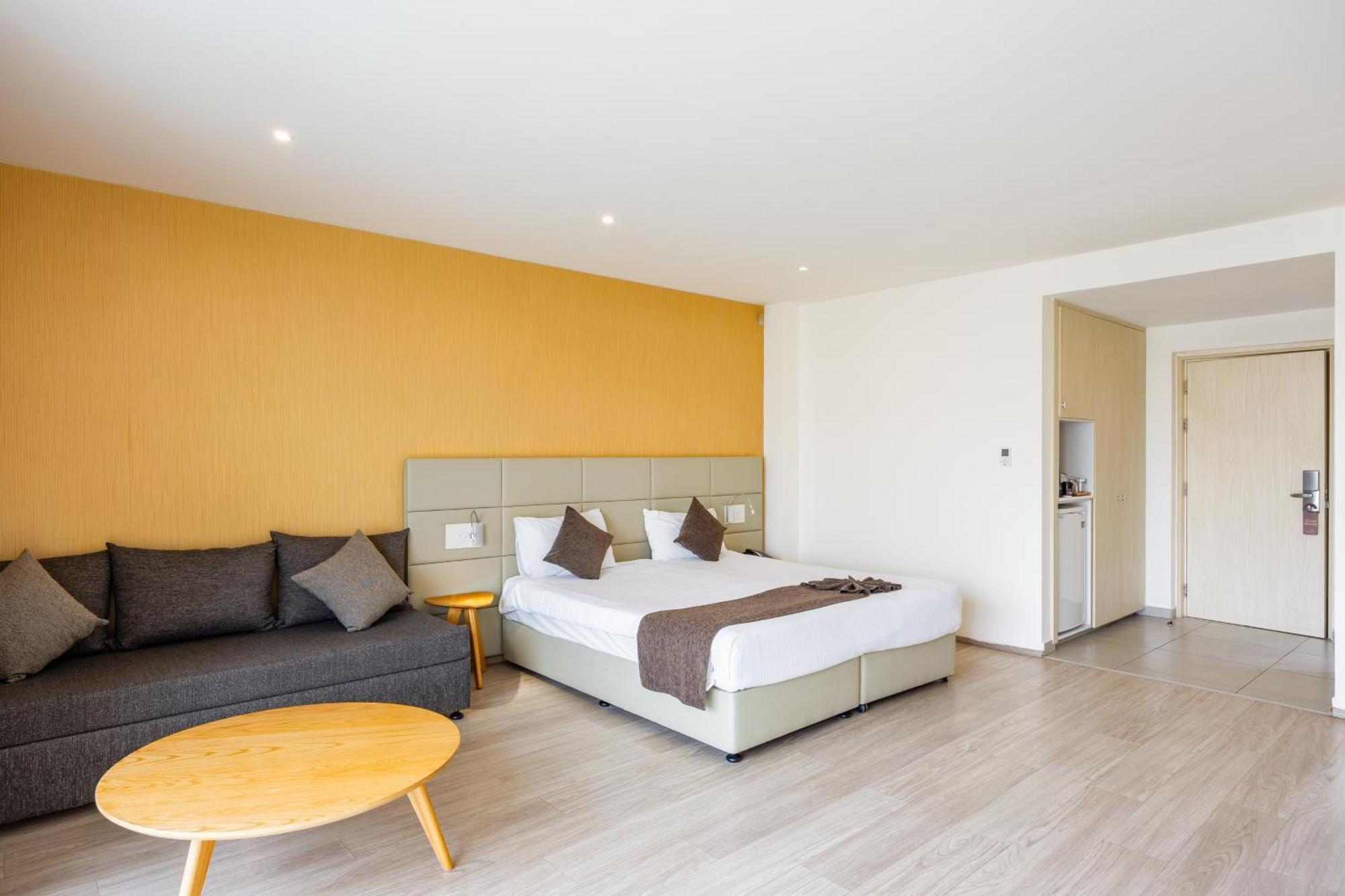 Melpo Antia Hotel & Suites Ayia Napa Exterior photo
